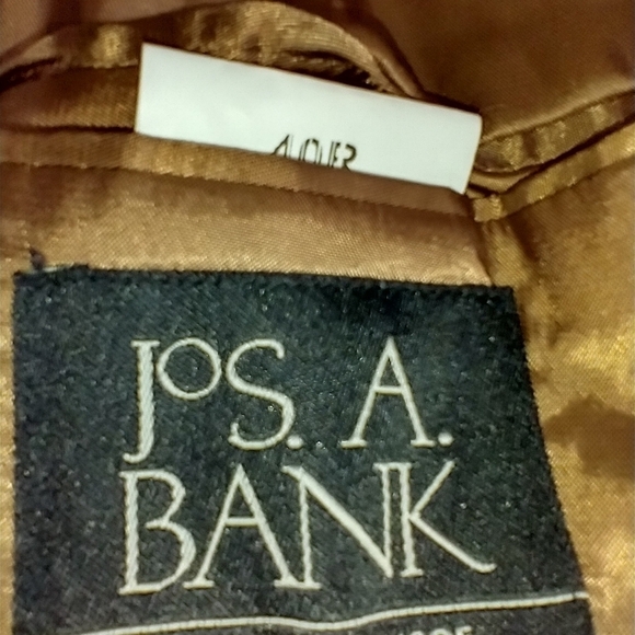 JOS A BANK CAMEL WOOL OVERCOAT NWOT - Picture 11 of 12